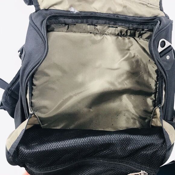 REI Backpack Daypack Laptop Black 15" Travel Computer Hiking School Book Camping - Picture 14 of 16